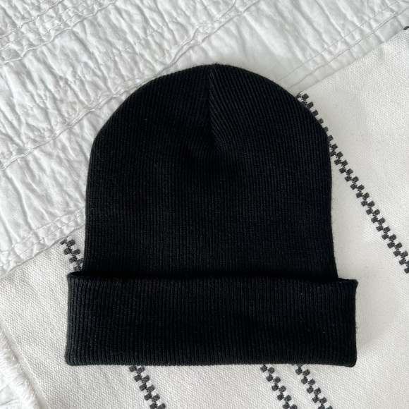 Main Character Accessories - Main Character Peak Beanie from Aritzia